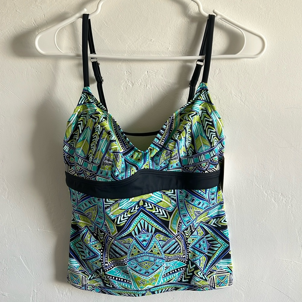 Title Nine swim top tankini